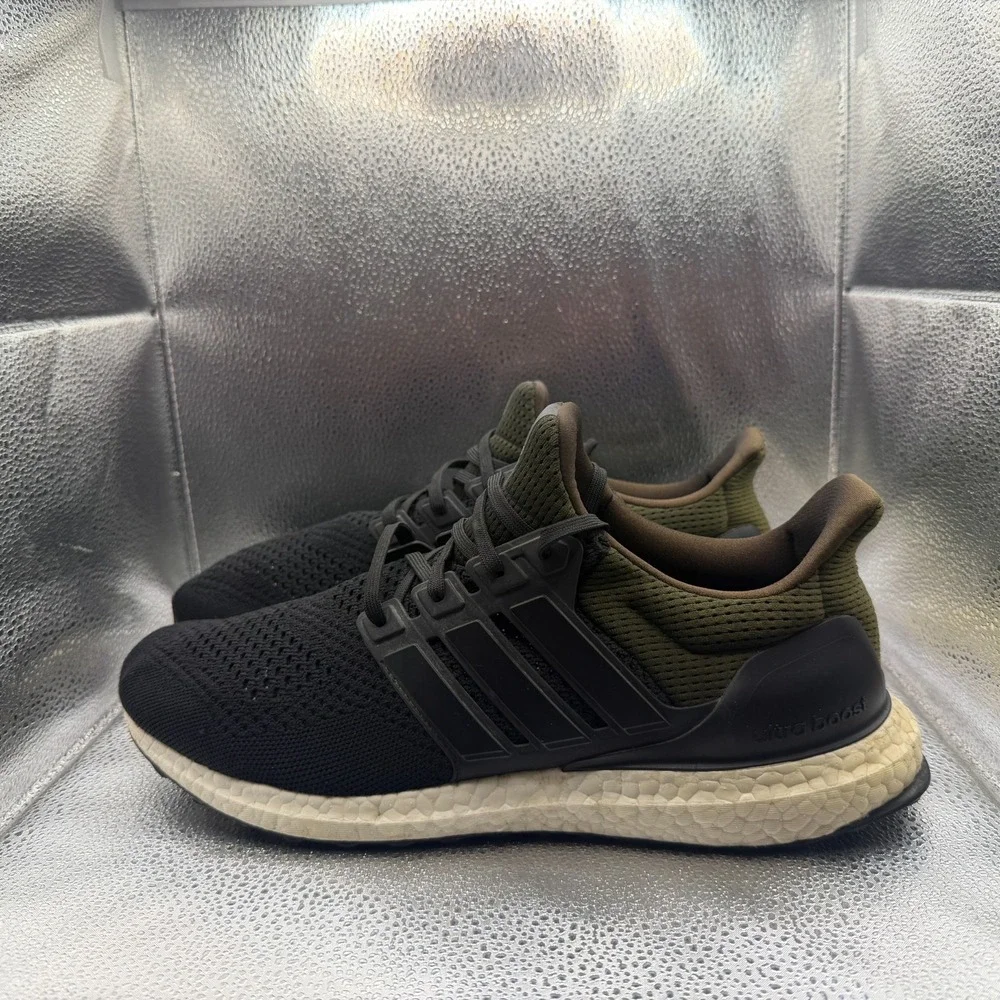 Size 12 Adidas Ultra Boost 1.0 Black White Mens‎ Comfort Running Shoes HQ4201